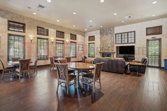 Building Photo - 9836 Tundra Swan Cir