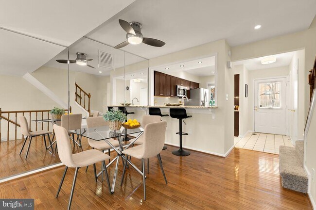 Building Photo - 2038 Derby Ridge Ln