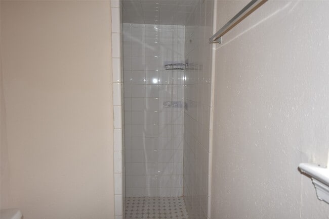 Building Photo - 11903 Sagecliff Dr