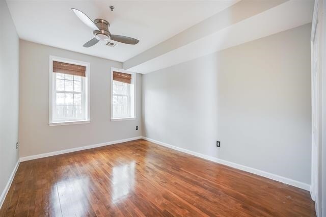 Building Photo - 515 Gregory Ave