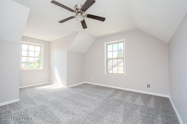 Building Photo - 6305 Leisure Ln