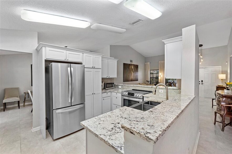 Building Photo - 6512 NW 54th Ct