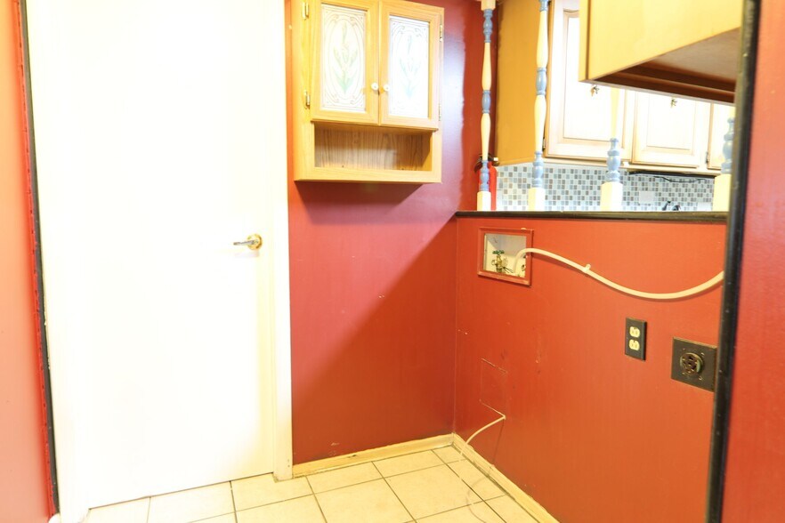 Building Photo - 4410 Pennystone Av