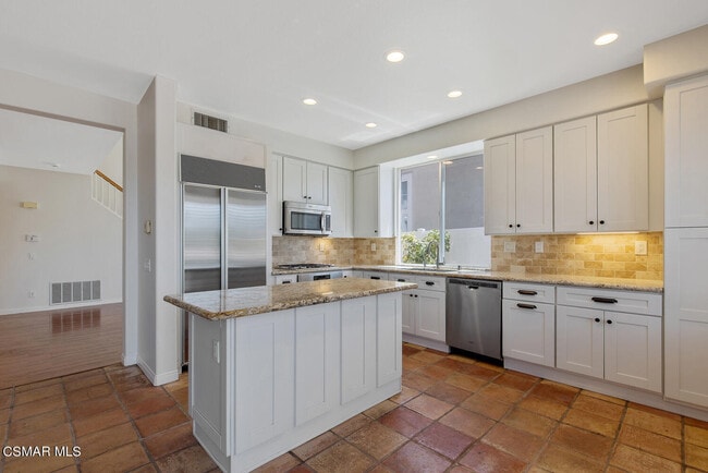 Building Photo - 3146 Foxtail Ct