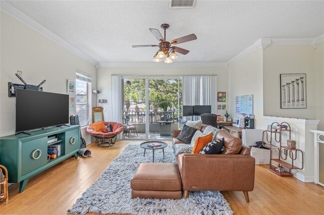 Building Photo - 740 Mainsail Dr