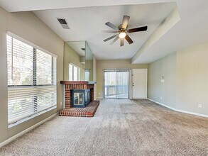 Building Photo - 8155 Cedar Glen Dr