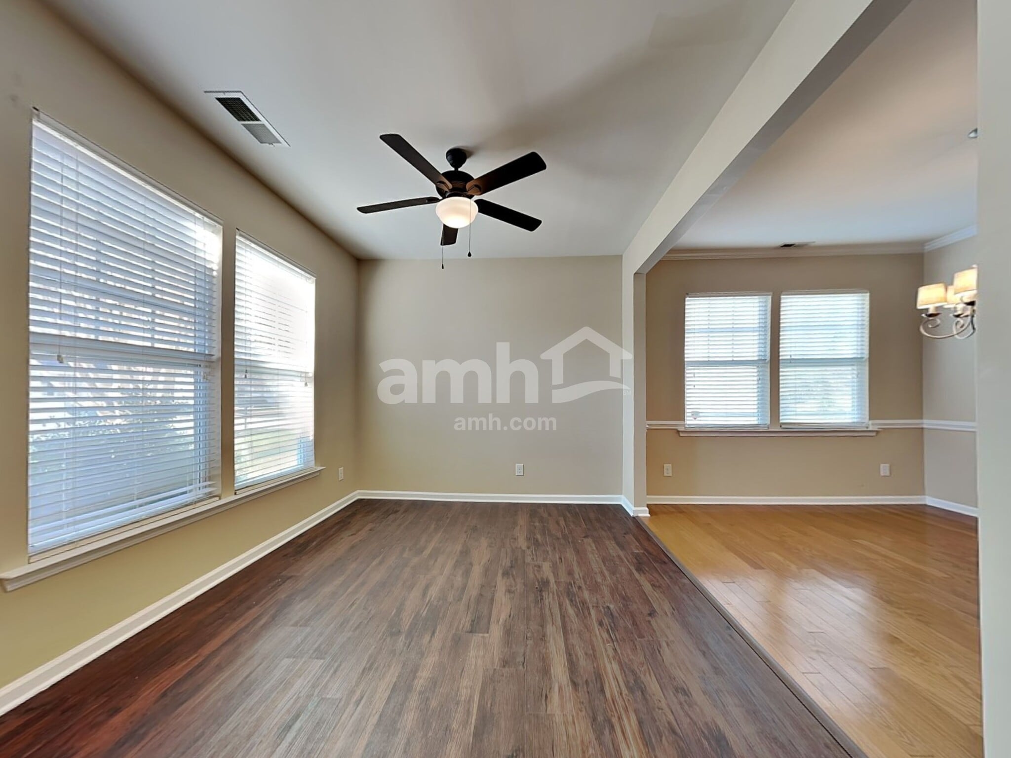 Building Photo - 10233 Broken Stone Ct