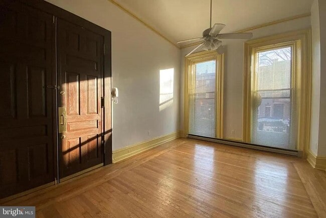 Building Photo - 2107 Green St