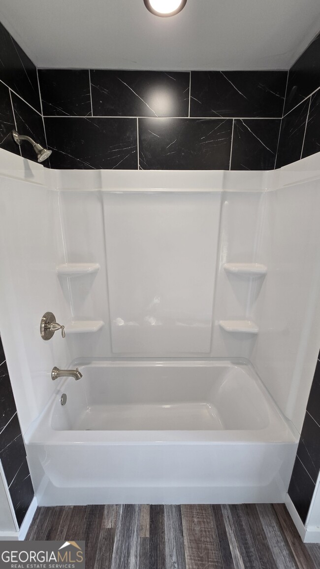 Building Photo - 1151 Stark Rd