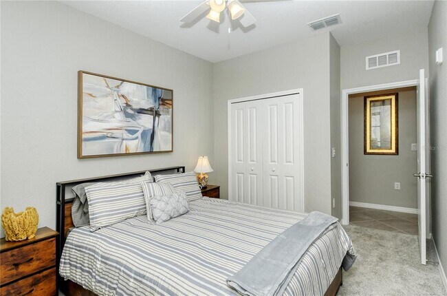 Building Photo - 12180 Wellen Golf St