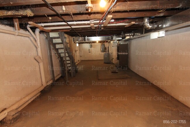 Building Photo - Your Dream Home Awaits: Transform this Spa...