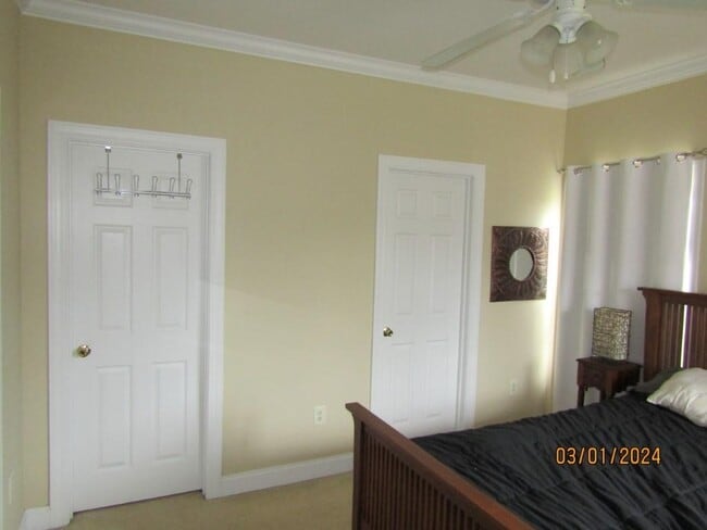 Building Photo - 2057 Silvercrest Dr