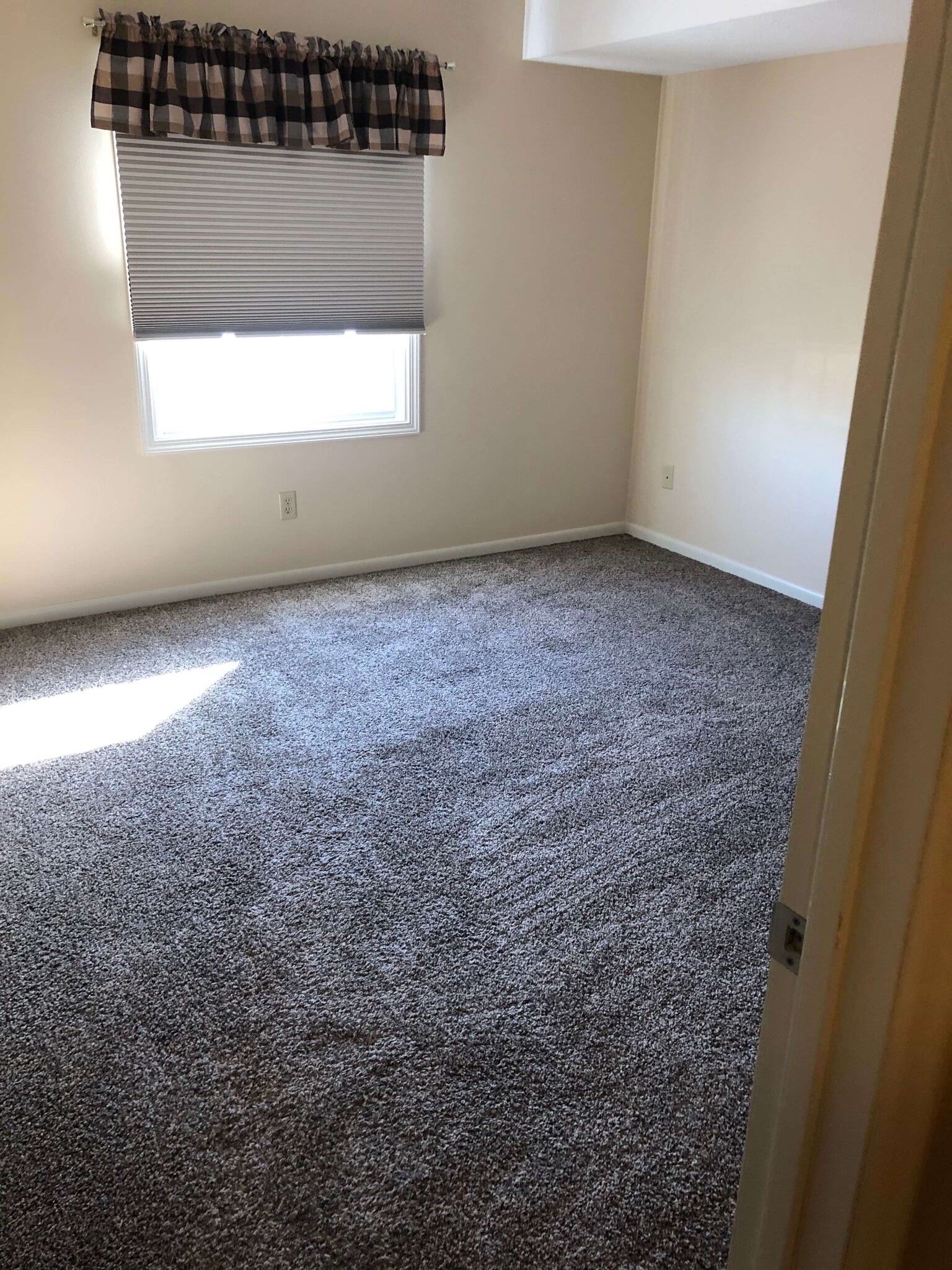 2nd bedroom - 1851 Melrose Ave