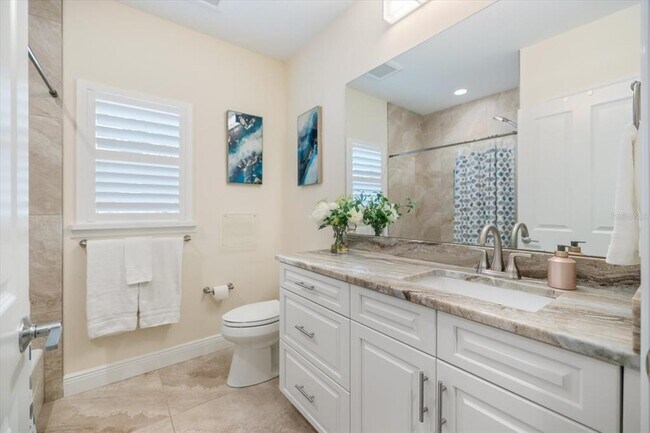 Building Photo - 2339 Datura St