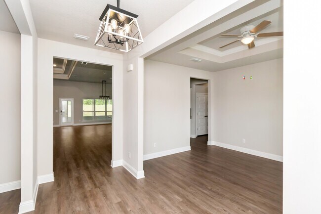 Building Photo - Marigold Loop