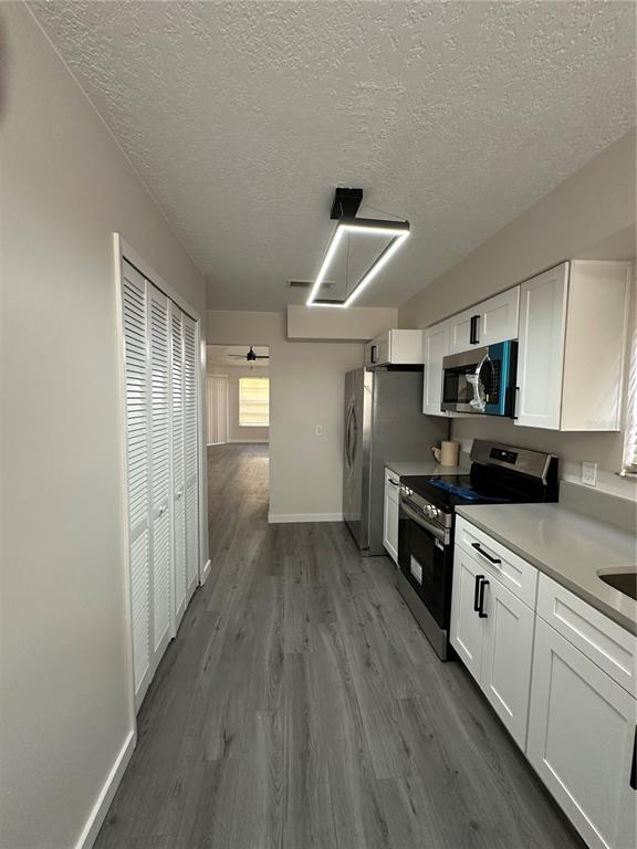 Building Photo - 7311 Seena Ct