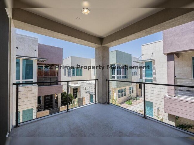 Building Photo - 9001 E San Victor Dr