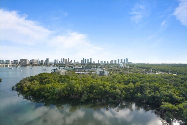 Building Photo - 16385 Biscayne Blvd