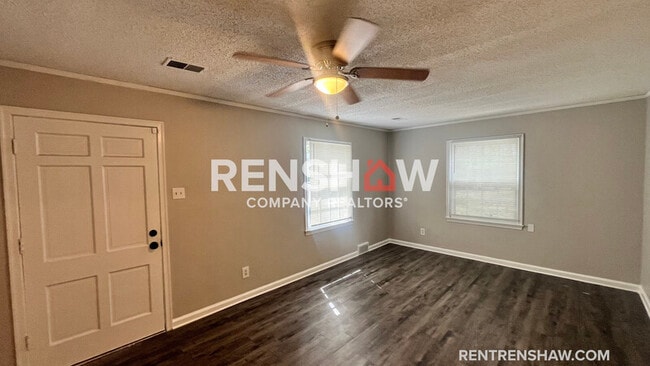 Building Photo - 3822 Maid Marian Ln