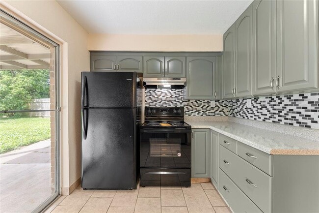 Building Photo - 8518 Barrybrook Ln