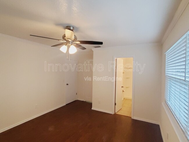 Building Photo - 12488 Huckleberry Finn Dr