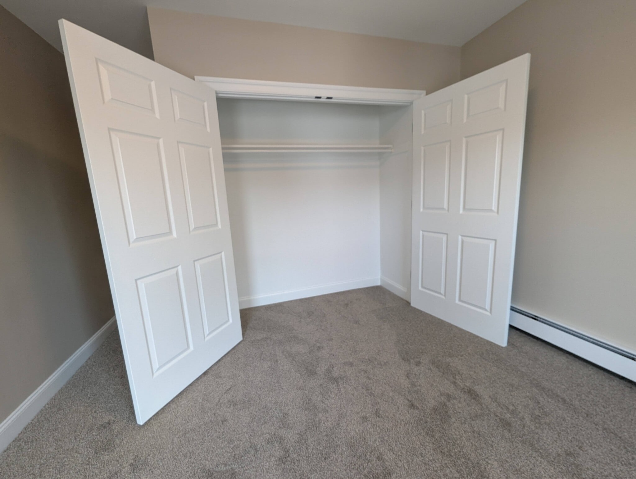 Bedroom 2 (Closet) - 48 E Main St