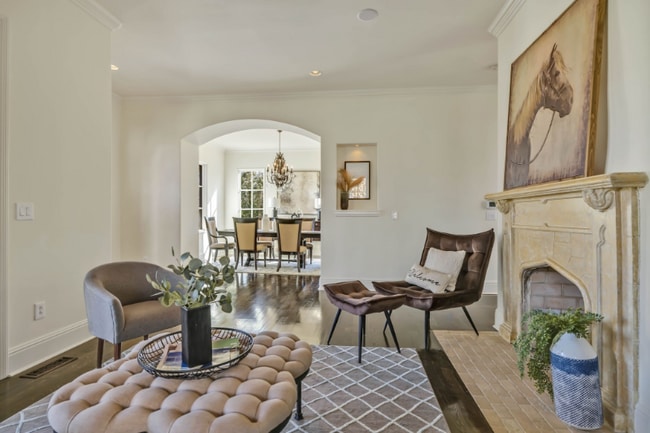 Building Photo - 1127 Glendale Ln