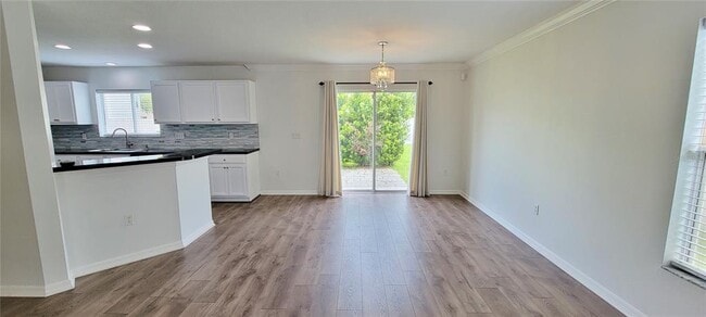 Building Photo - 9543 Maxson Dr