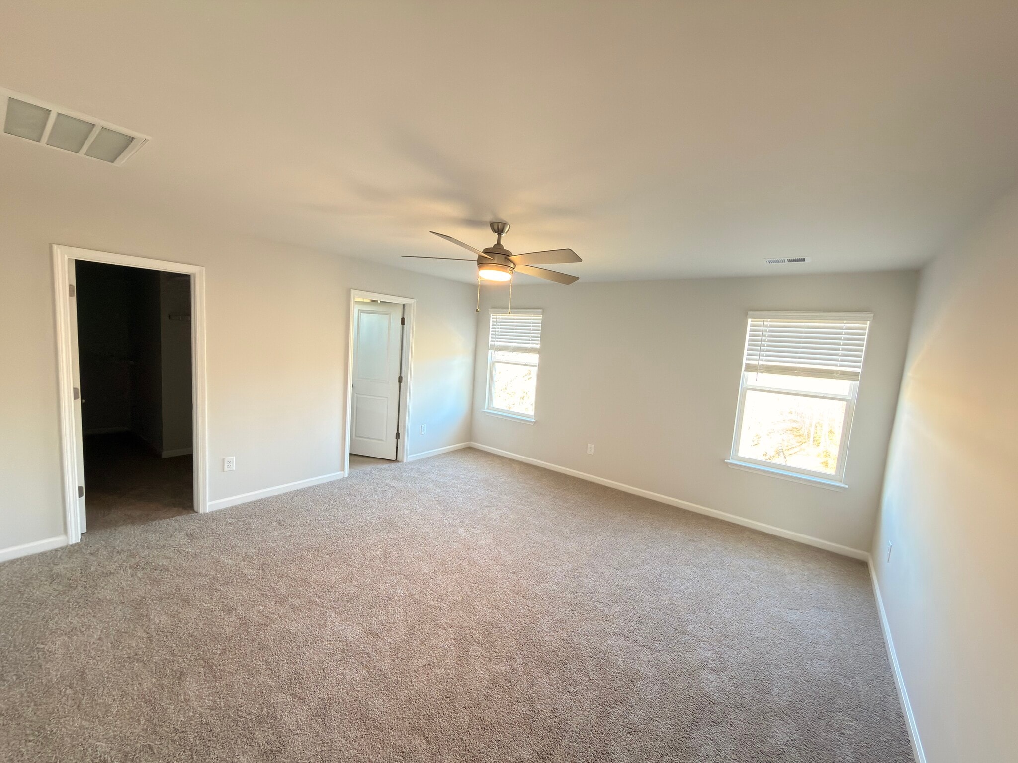 Building Photo - 109 Gervais Cir