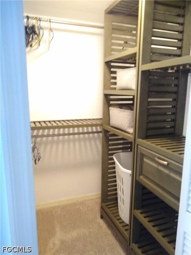 Building Photo - 13076 Cross Creek Ct