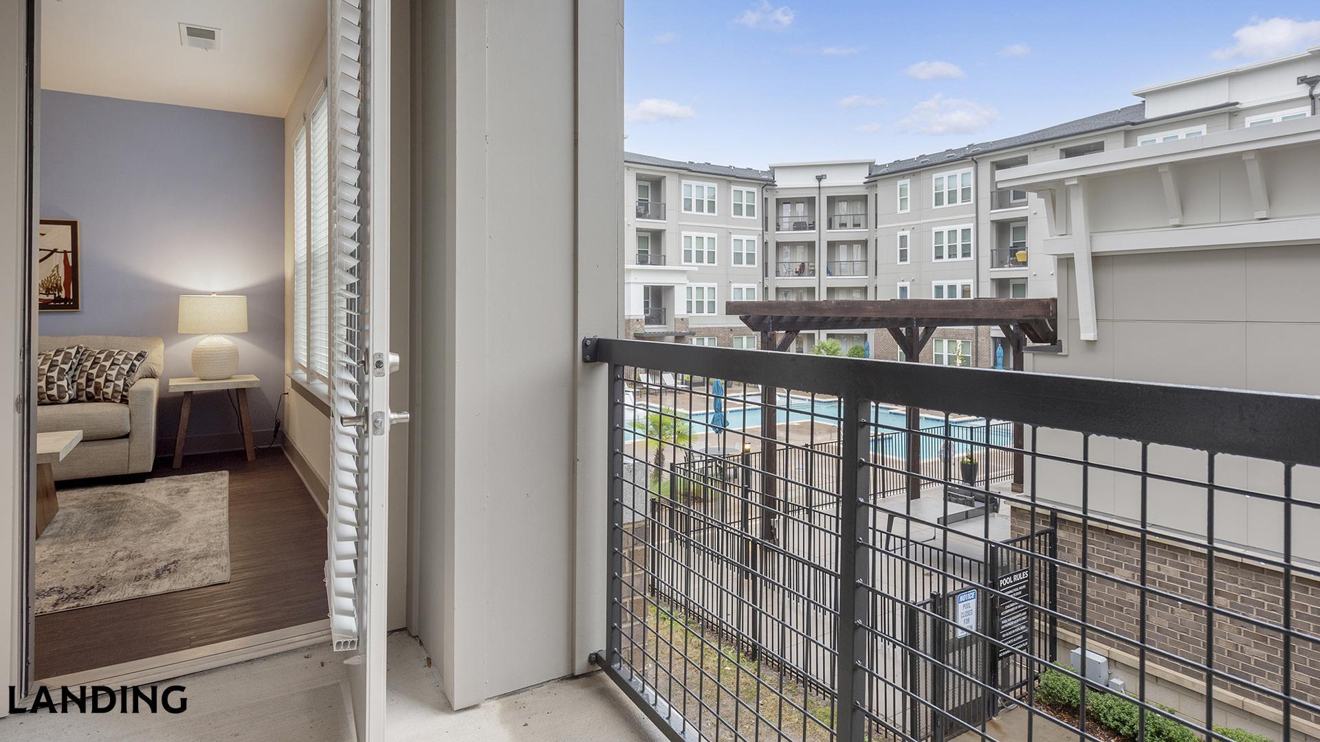 Building Photo - 404 Gallop Ln