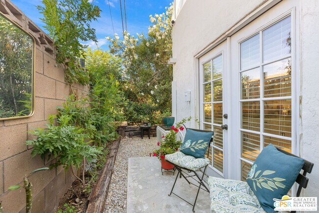 Building Photo - 575 S Calle Ajo