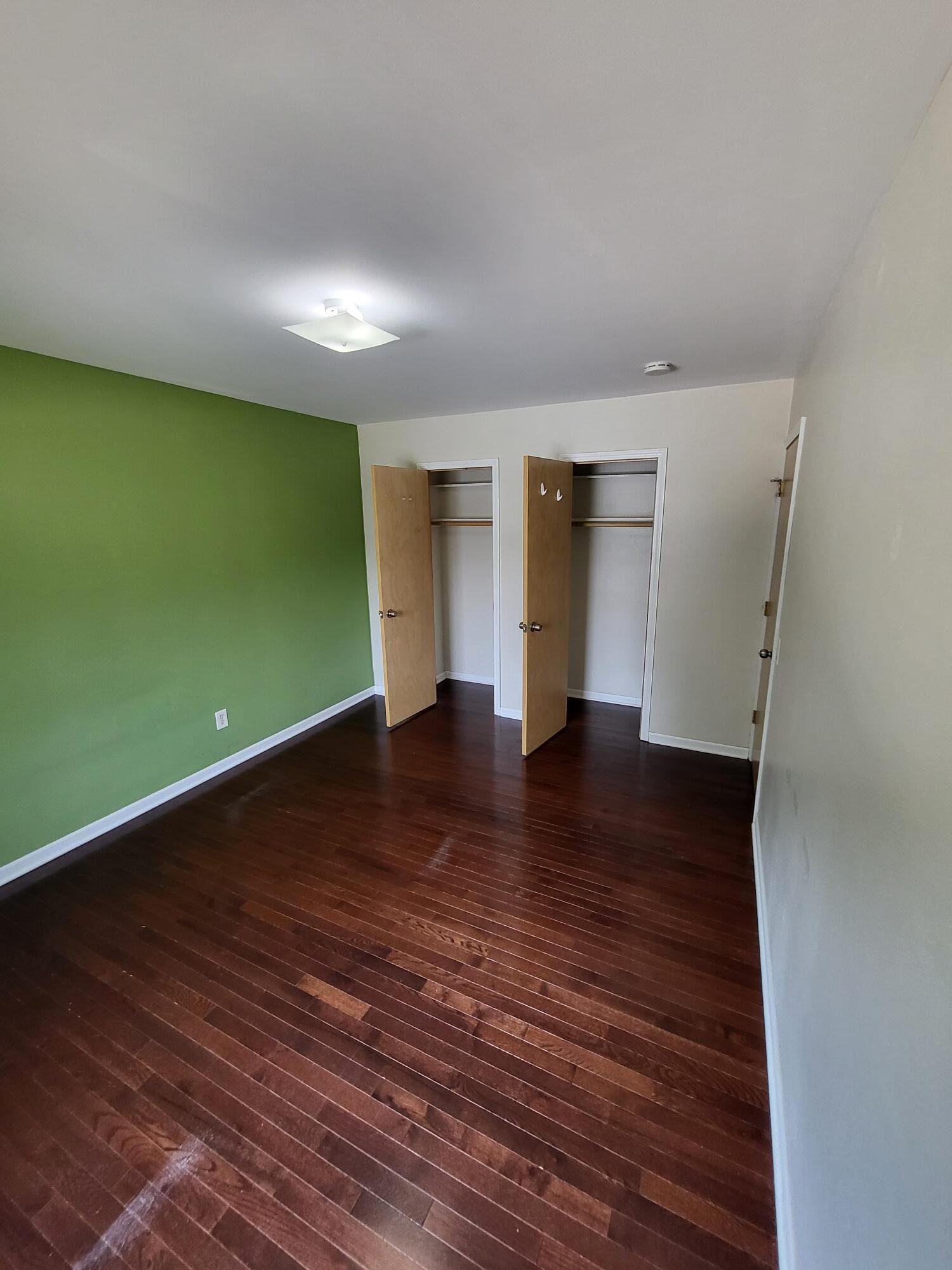 Building Photo - 1305 Jewel Ct