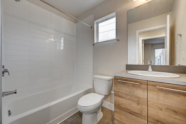 Building Photo - $2,695.95- 3 bed, 3.5 bath located in Lakewood with AC, and In Unit Laundry!