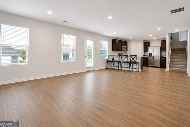 Building Photo - 1129 Bluecoat Cir