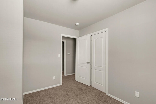 Building Photo - 159 Homedale Dr