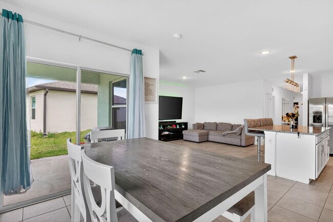 Building Photo - 4954 Armina Pl