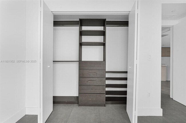 Building Photo - 1300 S Miami Ave