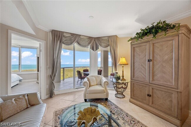 Building Photo - 7117 Pelican Bay Blvd