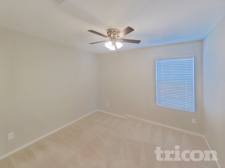 Building Photo - 116 Cornstalk Ln