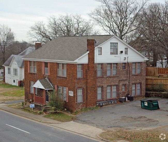 2317 W Markham St 2317 W Markham St Little Rock AR 72205 Apartment