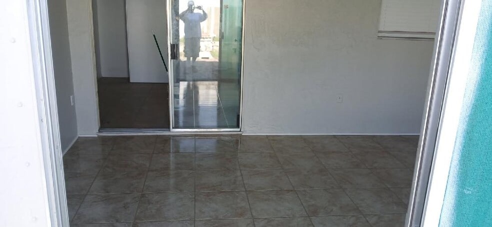 Building Photo - 2316 Corinto Ct