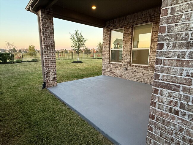 Building Photo - 7414 Evelyn Grv Dr