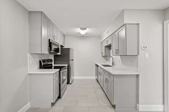 Building Photo - 2350 Bering Dr