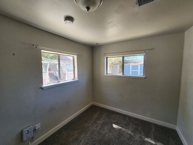 Building Photo - Affordable House! Large Dog OK! FREE 1 month hold option!