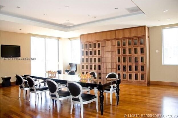 Building Photo - 1060 Brickell Ave