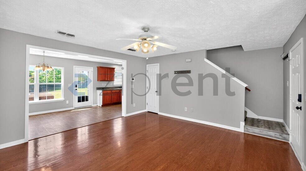 Building Photo - 4041 Sequoia Trail