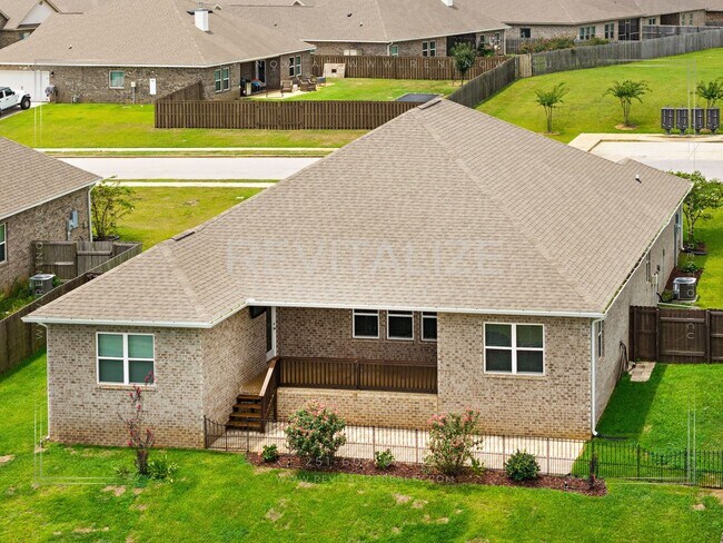 Building Photo - 12941 Sanderling Lp