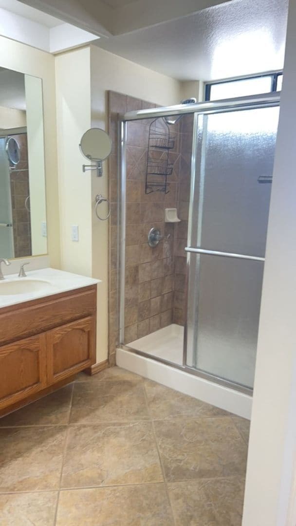 Building Photo - OCEAN VIEW Home in the gated Community of ...