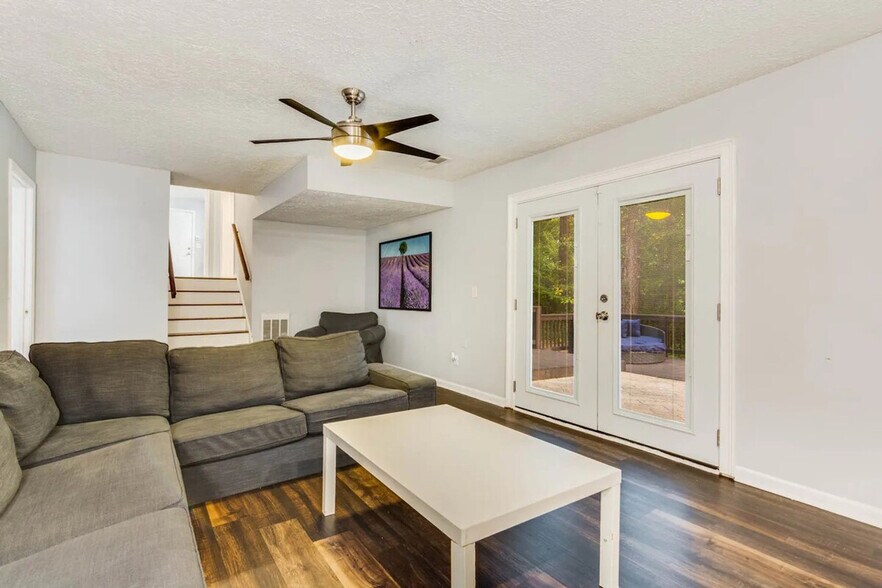 Building Photo - 5671 Bobby Brook Ct